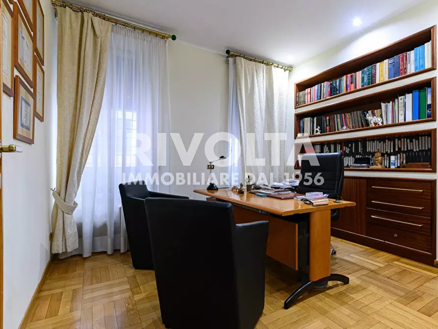 Immagine 24 di Appartamento in vendita  in Via Domenico Chelini a Roma