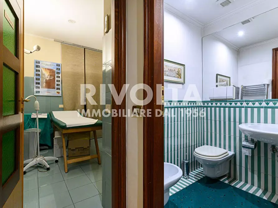 Immagine 29 di Appartamento in vendita  in Via Domenico Chelini a Roma