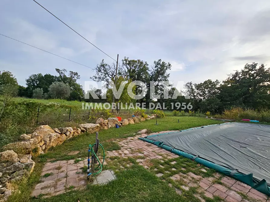 Immagine 26 di Villa in vendita  in strada di santa maria la rocca a Terni