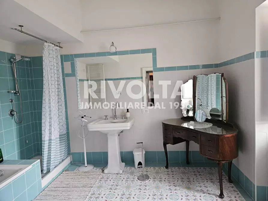 Immagine 14 di Villa in vendita  in strada di santa maria la rocca a Terni