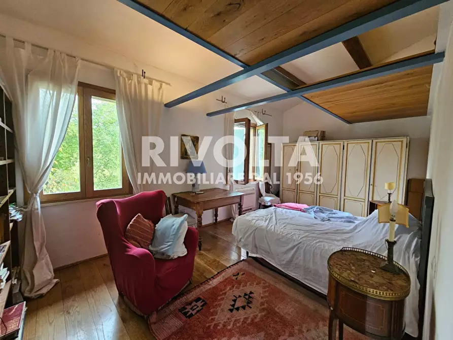 Immagine 7 di Villa in vendita  in strada di santa maria la rocca a Terni