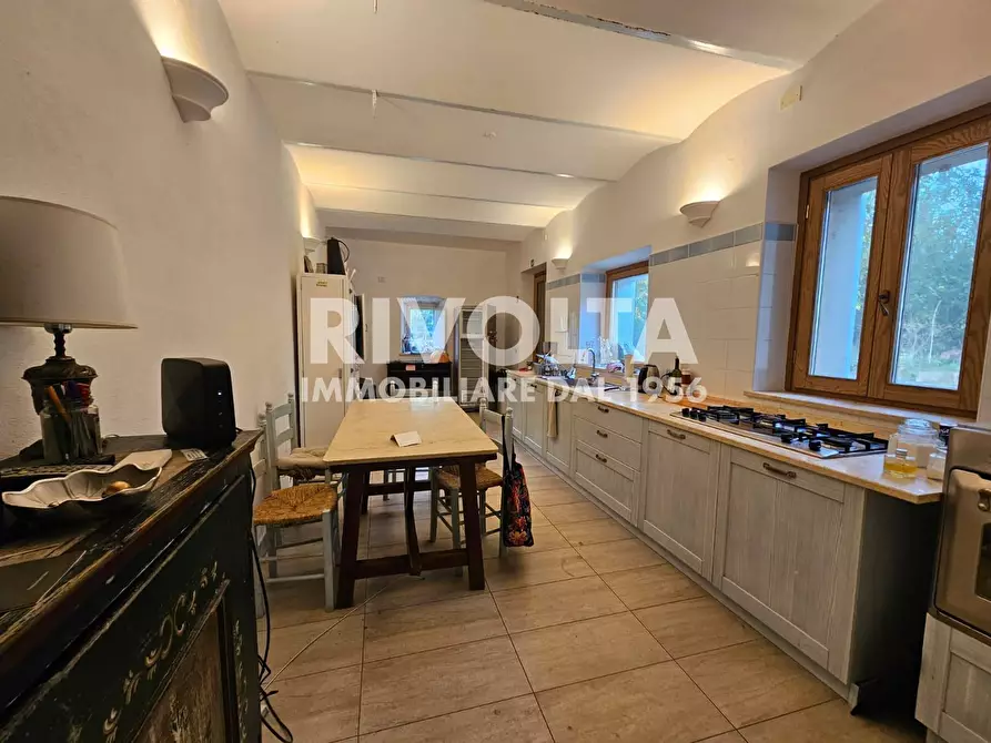 Immagine 5 di Villa in vendita  in strada di santa maria la rocca a Terni