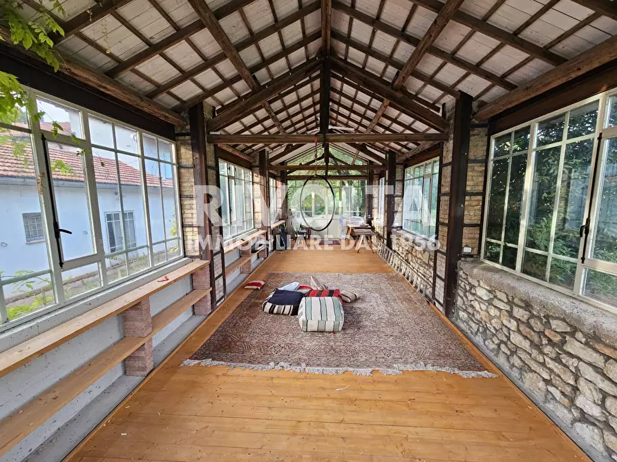 Immagine 22 di Villa in vendita  in strada di santa maria la rocca a Terni