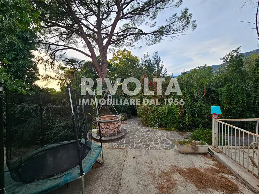 Immagine 39 di Villa in vendita  in strada di santa maria la rocca a Terni