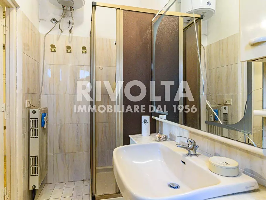 Immagine 36 di Appartamento in vendita  in Piazzale Regina Margherita a Roma