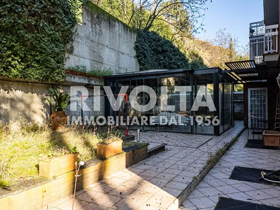 Immagine 2 di Appartamento in vendita  in Viale Cortina D'ampezzo 47 a Roma