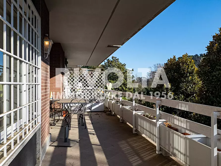 Immagine 13 di Appartamento in vendita  in Viale Cortina D'ampezzo 47 a Roma