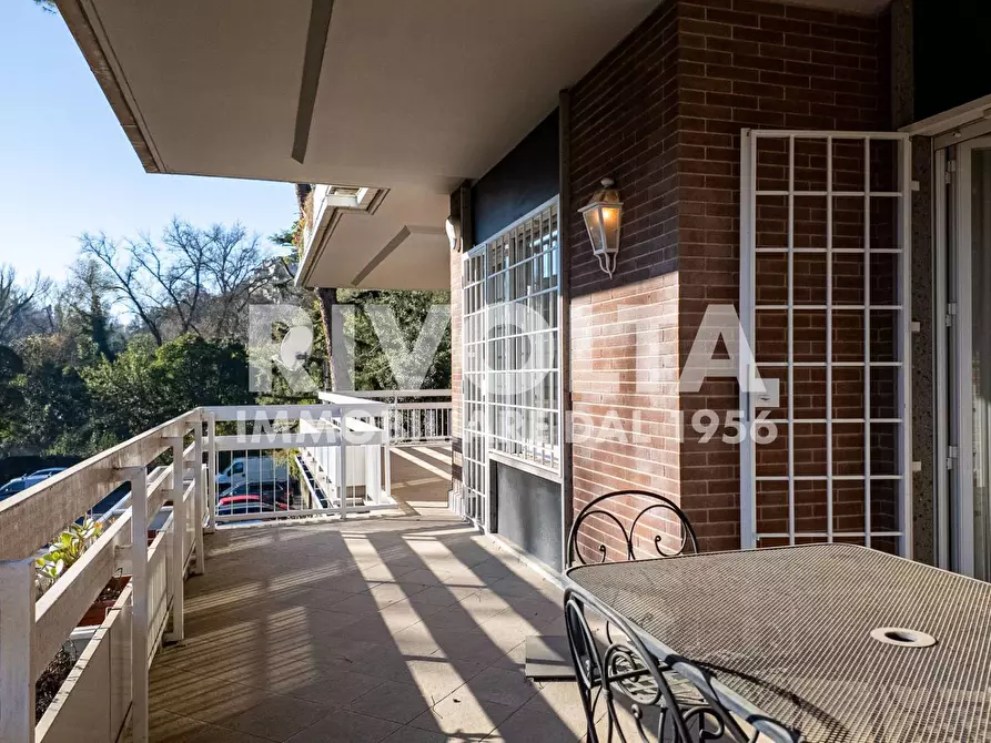 Immagine 17 di Appartamento in vendita  in Viale Cortina D'ampezzo 47 a Roma