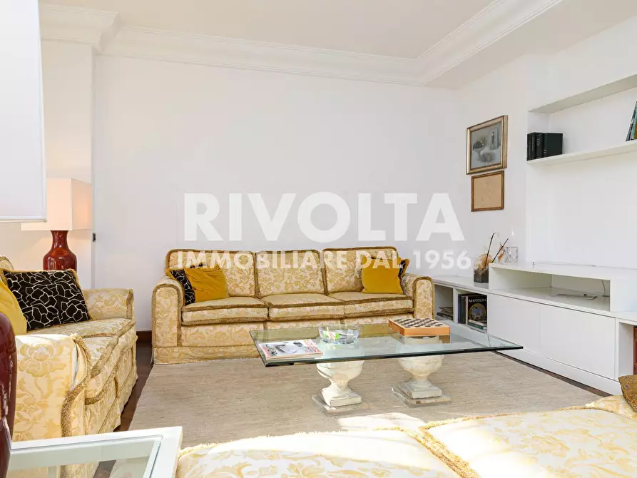 Immagine 24 di Appartamento in vendita  in Viale Cortina D'ampezzo 47 a Roma