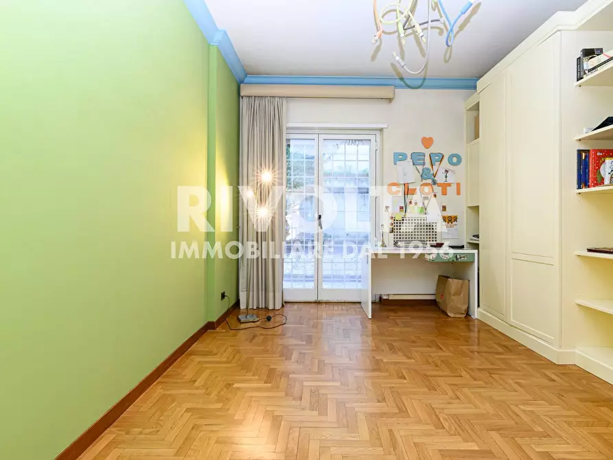 Immagine 37 di Appartamento in vendita  in Viale Cortina D'ampezzo 47 a Roma