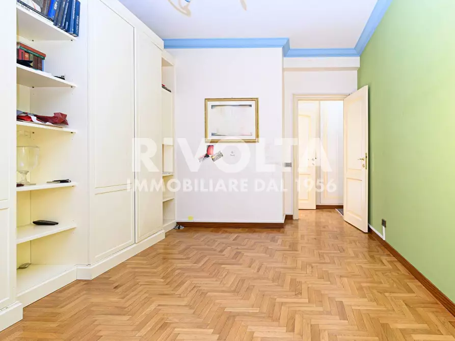 Immagine 38 di Appartamento in vendita  in Viale Cortina D'ampezzo 47 a Roma