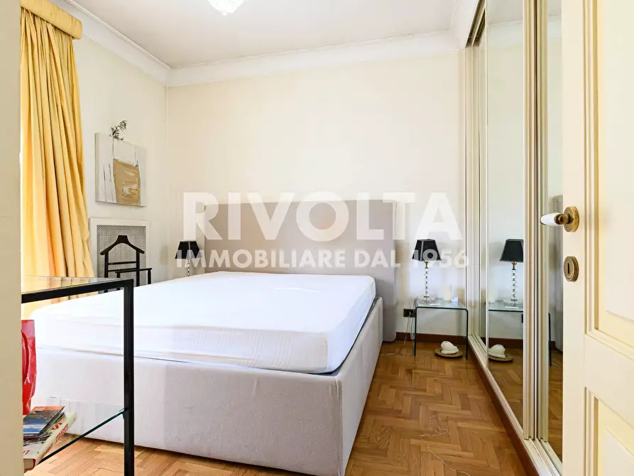 Immagine 43 di Appartamento in vendita  in Viale Cortina D'ampezzo 47 a Roma