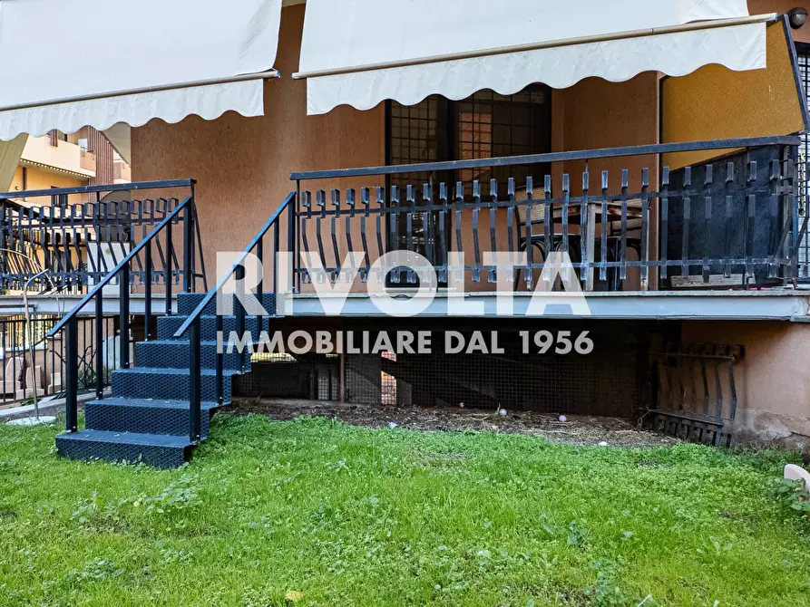 Immagine 21 di Appartamento in vendita  in Via Antonio Serra a Roma