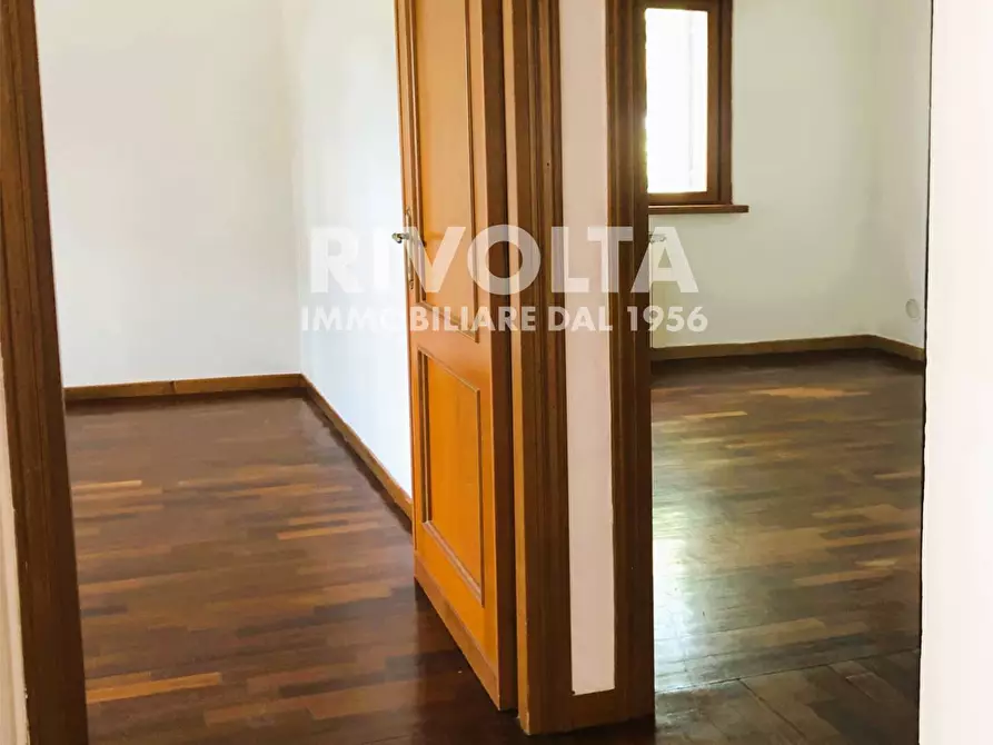 Immagine 14 di Appartamento in affitto  in Via Cassia a Roma