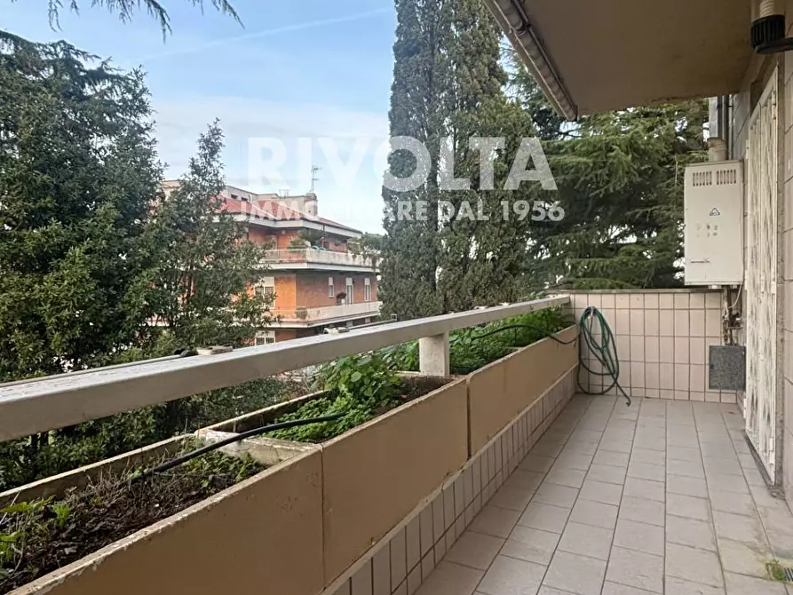 Immagine 19 di Appartamento in affitto  in Via Cassia a Roma