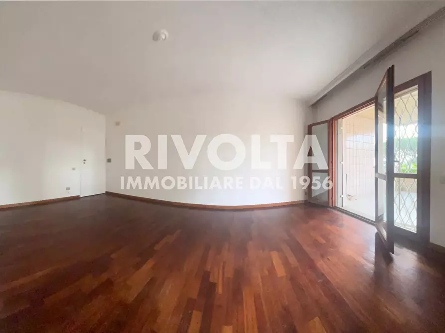 Immagine 20 di Appartamento in affitto  in Via Cassia a Roma