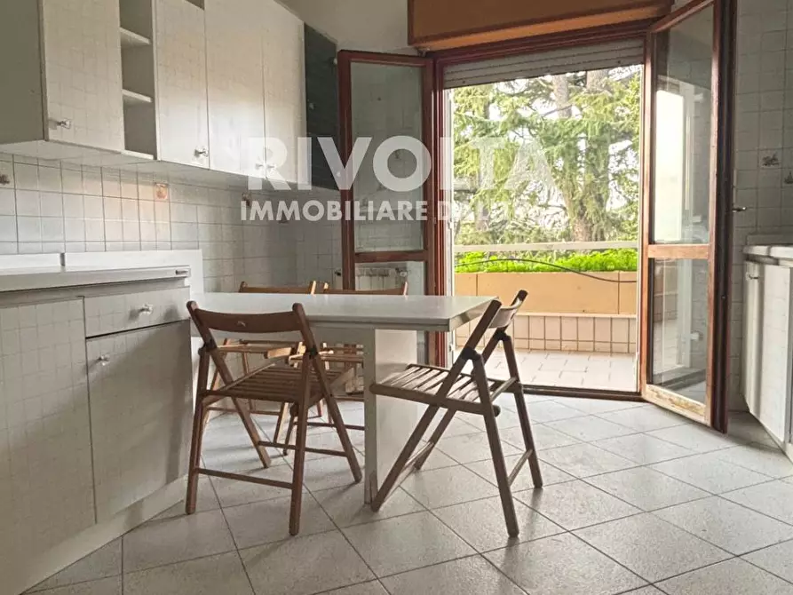 Immagine 31 di Appartamento in affitto  in Via Cassia a Roma