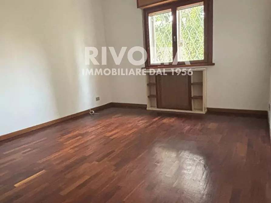 Immagine 33 di Appartamento in affitto  in Via Cassia a Roma