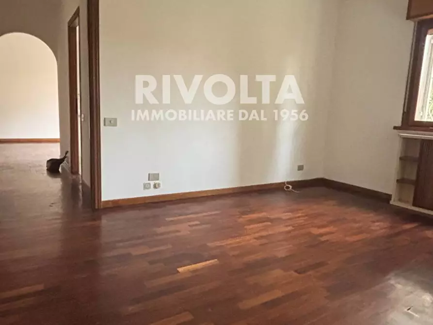 Immagine 34 di Appartamento in affitto  in Via Cassia a Roma