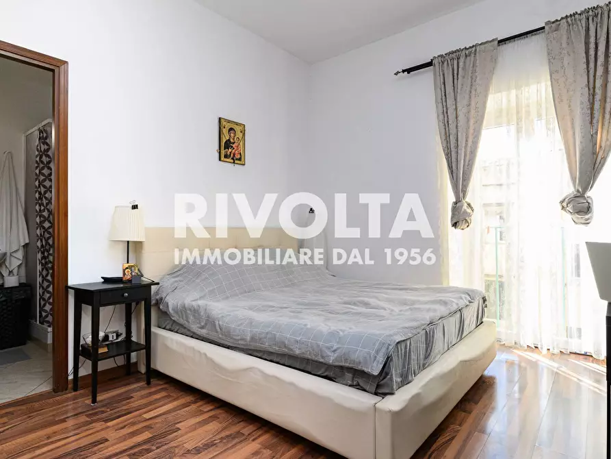 Immagine 11 di Appartamento in vendita  in Via Principe Amedeo a Roma