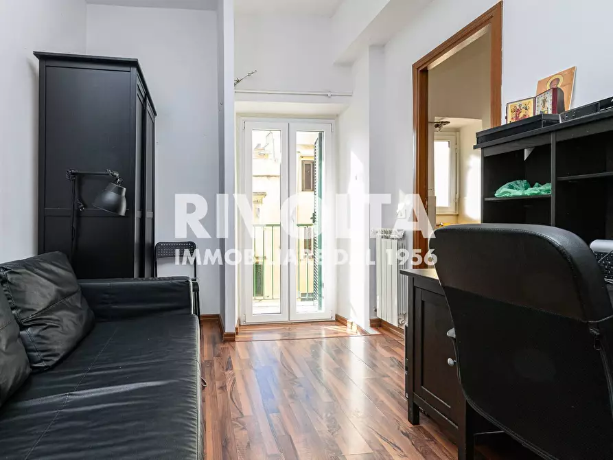 Immagine 8 di Appartamento in vendita  in Via Principe Amedeo a Roma