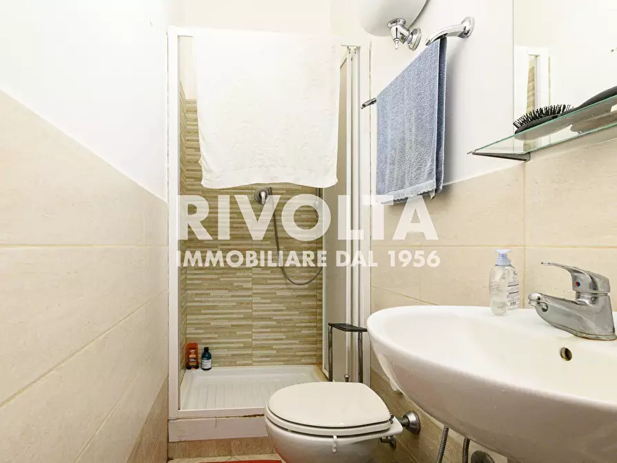 Immagine 28 di Appartamento in vendita  in Via Principe Amedeo a Roma