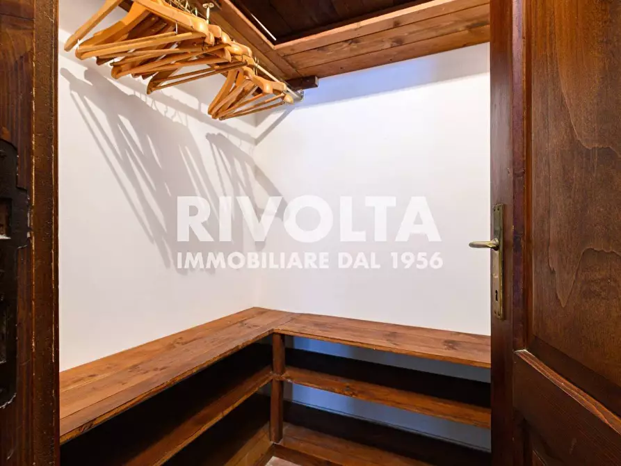 Immagine 27 di Appartamento in affitto  in Via Di Grottarossa a Roma