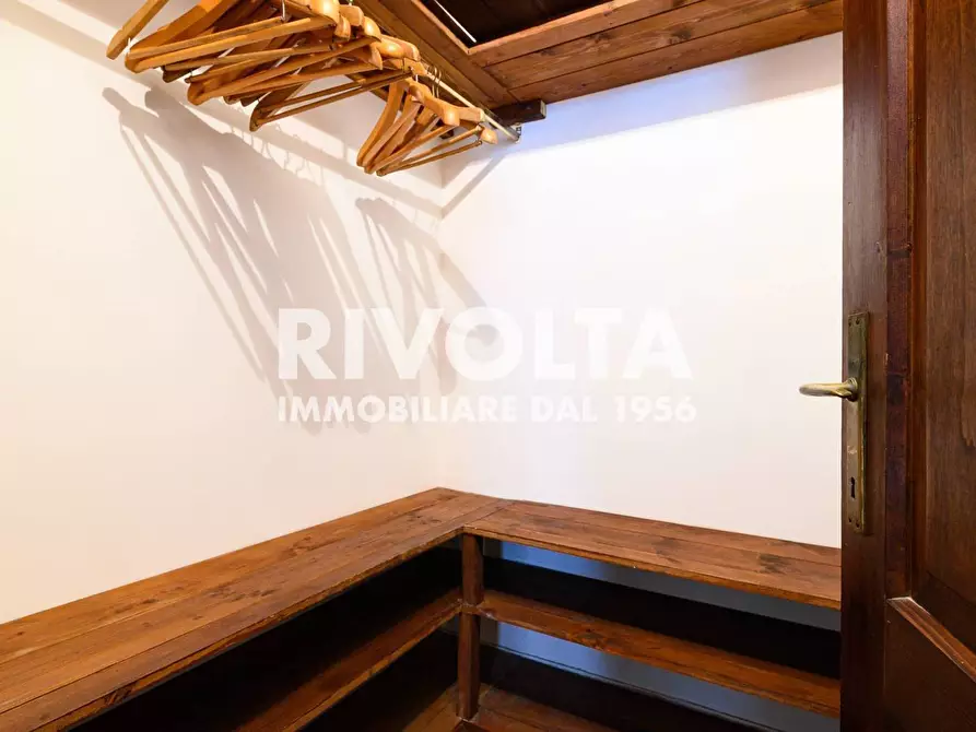 Immagine 28 di Appartamento in affitto  in Via Di Grottarossa a Roma