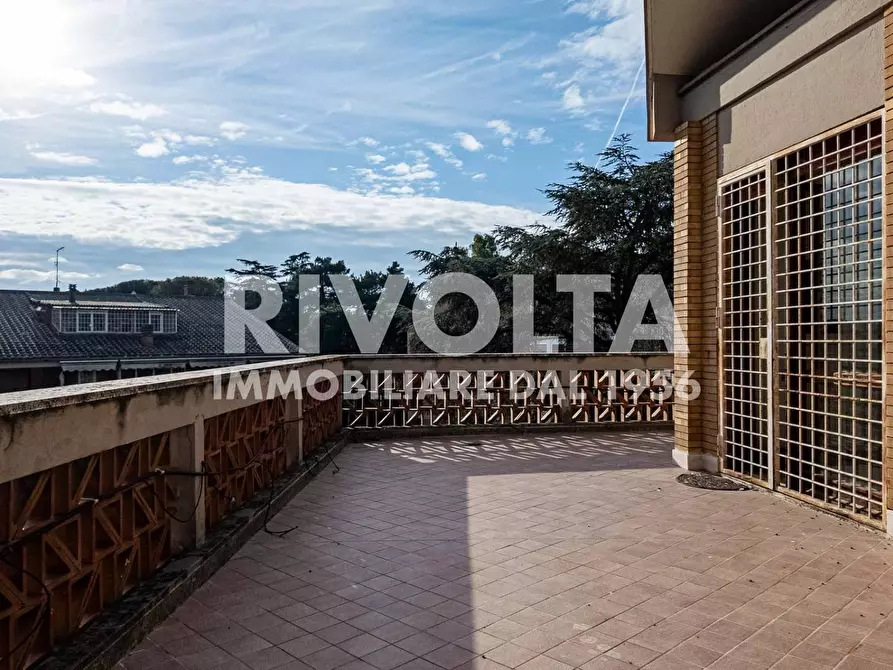 Immagine 3 di Attico in affitto  a Roma