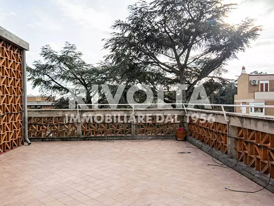 Immagine 13 di Attico in affitto  a Roma