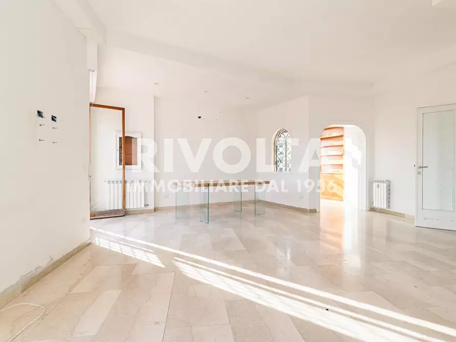 Immagine 22 di Attico in affitto  a Roma