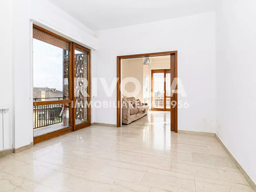 Immagine 24 di Attico in affitto  a Roma