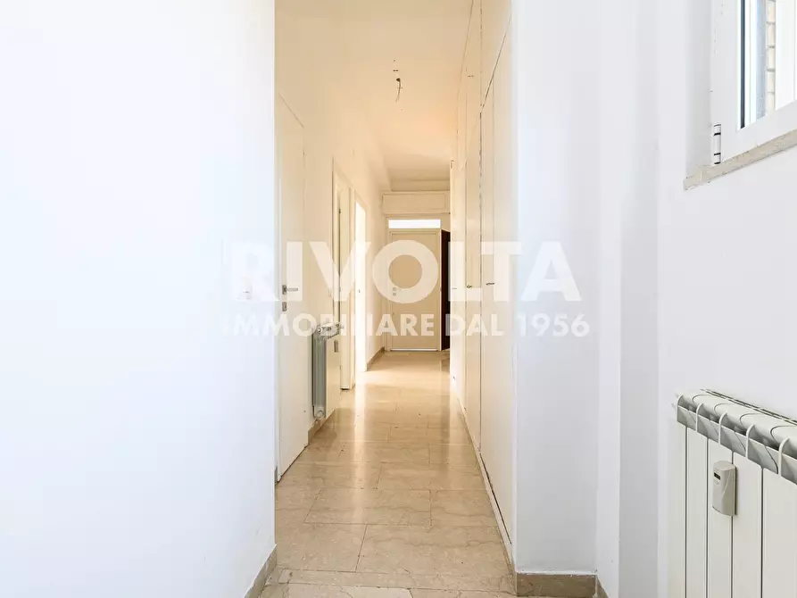 Immagine 36 di Attico in affitto  a Roma