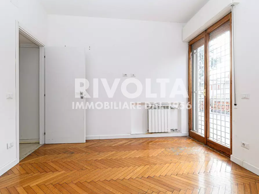 Immagine 48 di Attico in affitto  a Roma