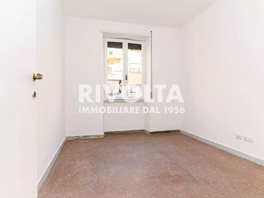 Immagine 3 di Appartamento in vendita  in Via Ugolino Cavalcabo' a Roma