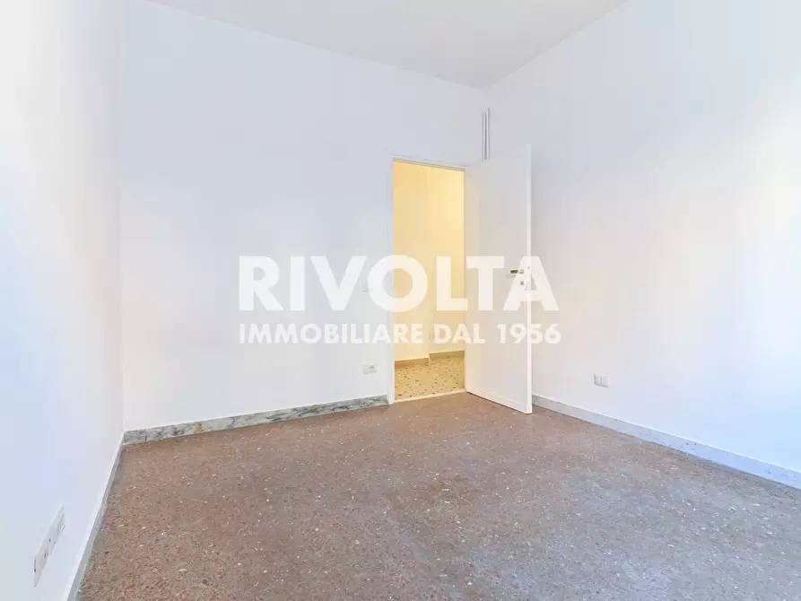 Immagine 5 di Appartamento in vendita  in Via Ugolino Cavalcabo' a Roma