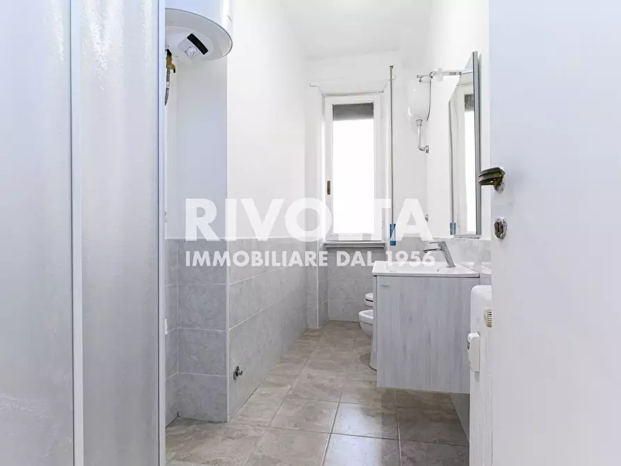 Immagine 6 di Appartamento in vendita  in Via Ugolino Cavalcabo' a Roma