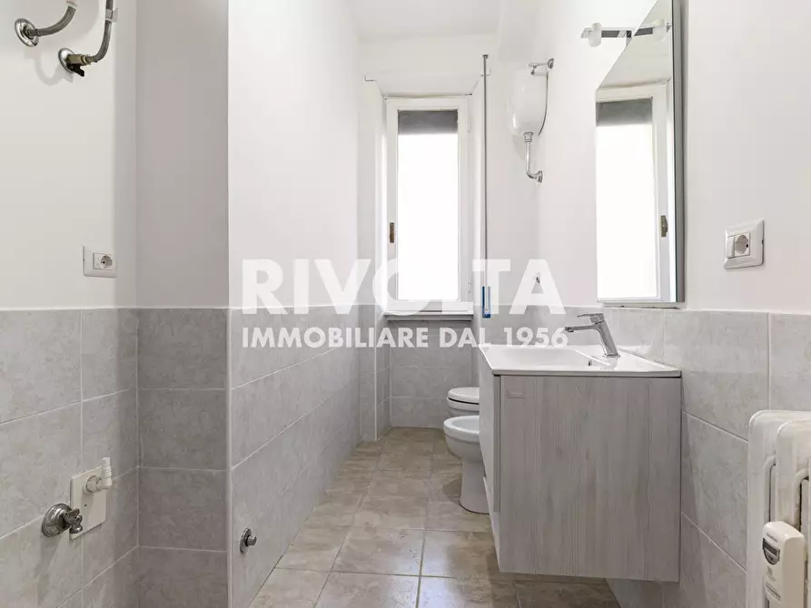 Immagine 7 di Appartamento in vendita  in Via Ugolino Cavalcabo' a Roma