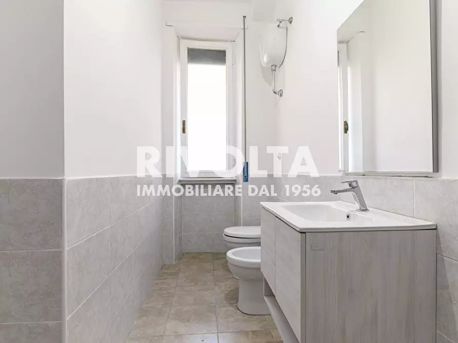 Immagine 8 di Appartamento in vendita  in Via Ugolino Cavalcabo' a Roma