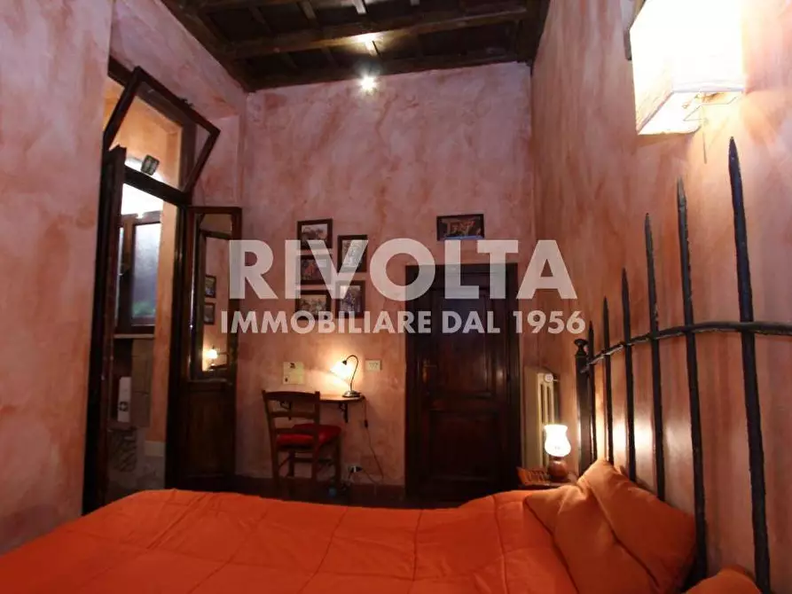 Immagine 13 di Appartamento in vendita  in Via Della Lupa a Roma