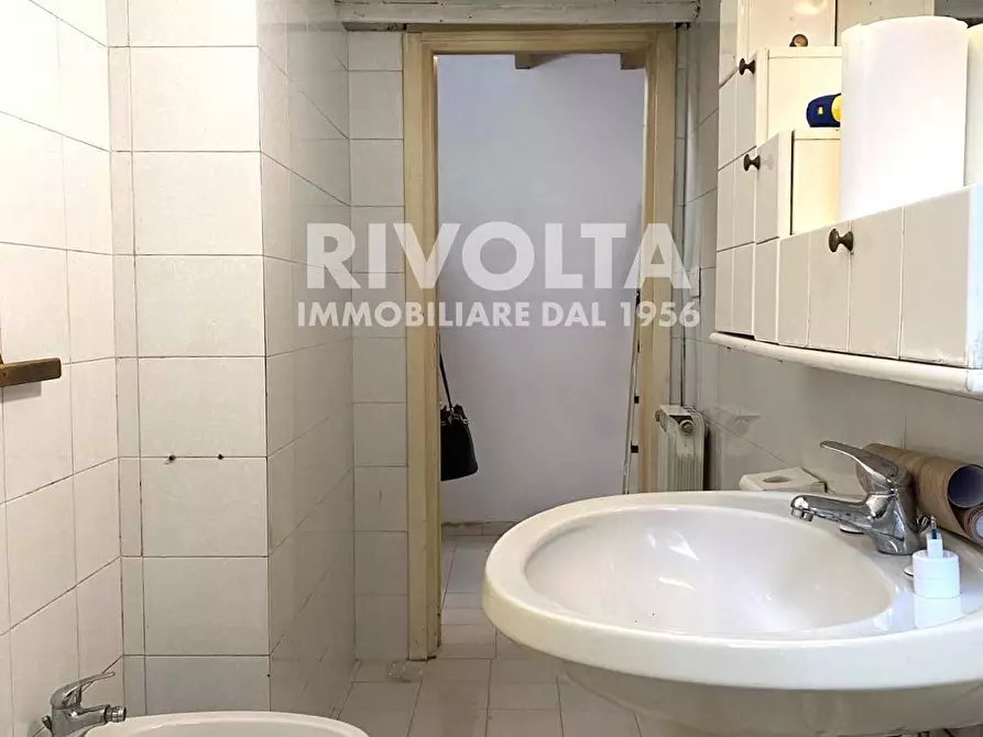 Immagine 7 di Appartamento in affitto  in Via Delle Acacie a Roma