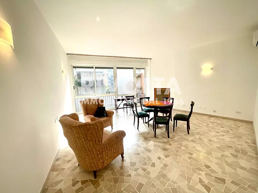 Immagine 1 di Appartamento in affitto  in Via Francesco Coletti a Roma