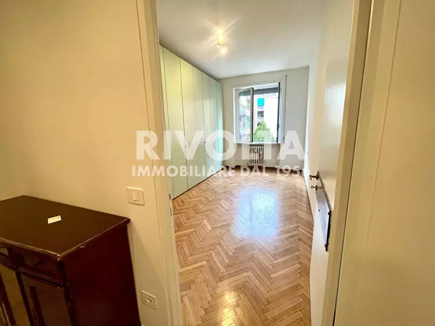 Immagine 20 di Appartamento in affitto  in Via Francesco Coletti a Roma