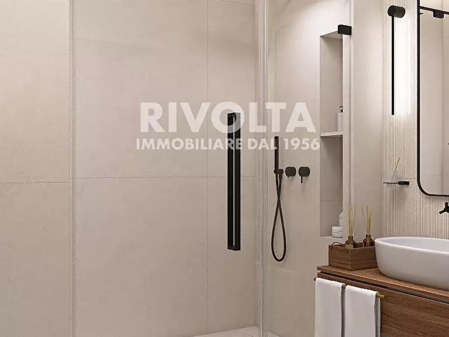 Immagine 13 di Appartamento in vendita  in Piazza Euclide a Roma