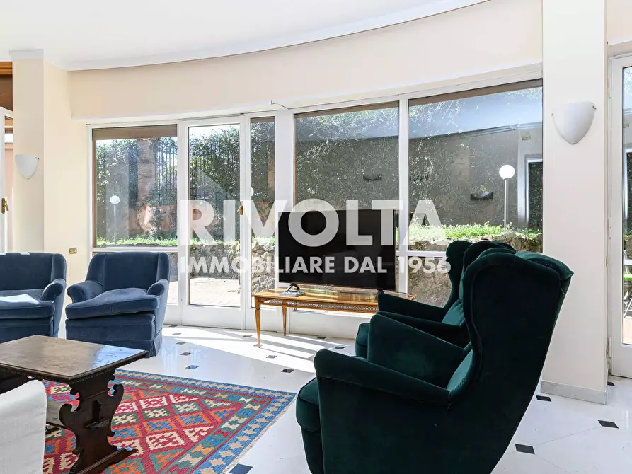 Immagine 12 di Appartamento in affitto  in Via Dei Monti Parioli a Roma