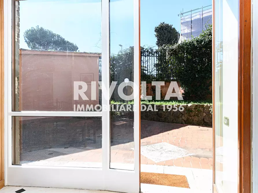 Immagine 19 di Appartamento in affitto  in Via Dei Monti Parioli a Roma