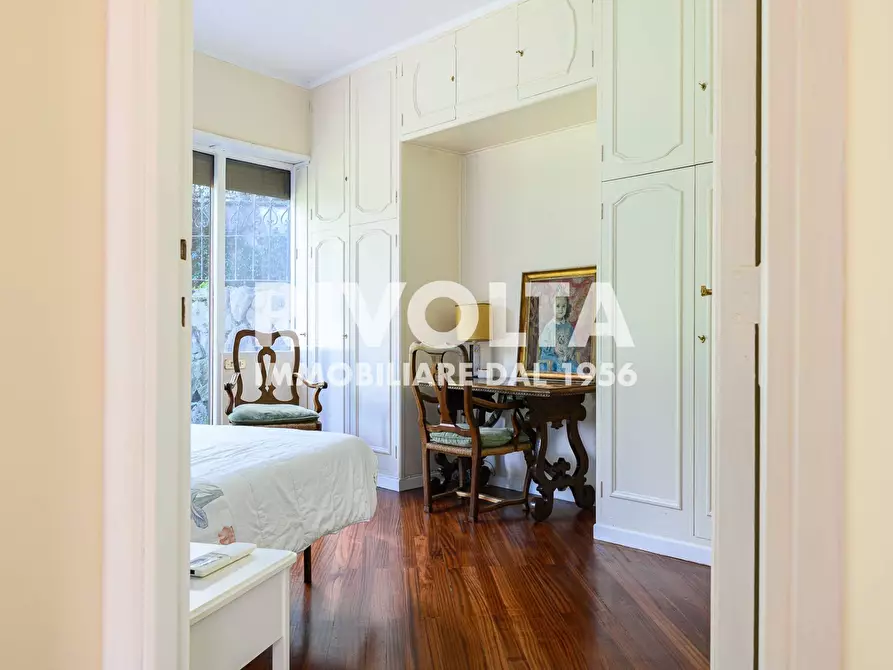 Immagine 32 di Appartamento in affitto  in Via Dei Monti Parioli a Roma