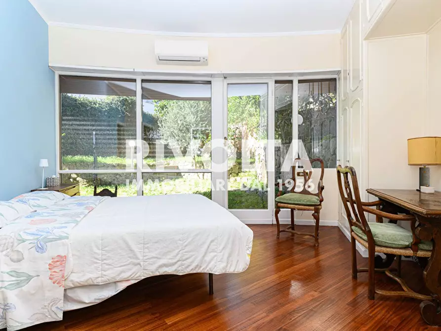 Immagine 33 di Appartamento in affitto  in Via Dei Monti Parioli a Roma