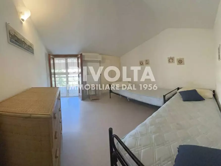 Immagine 13 di Villetta a schiera in vendita  in Viale Nettuno a Fiumicino