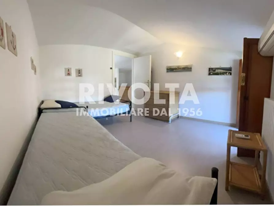 Immagine 21 di Villetta a schiera in vendita  in Viale Nettuno a Fiumicino